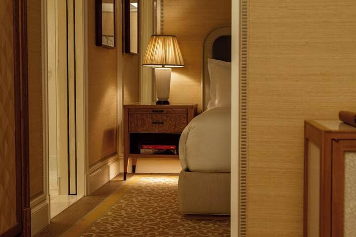Room 18 of 45