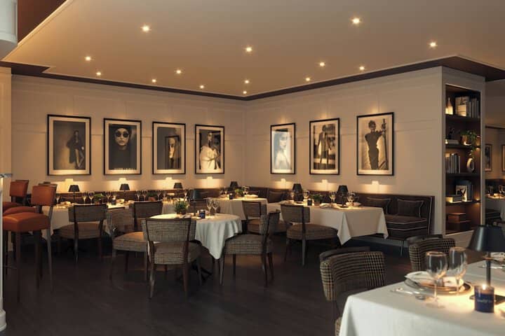 Dining 42 of 45